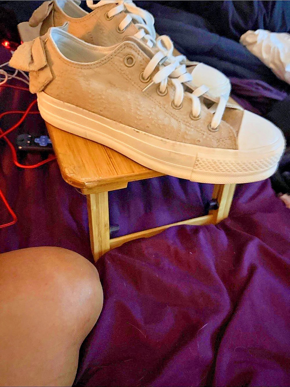 Converse Chuck Taylor All Star Lift Low Bow Sneakers Cream US 10